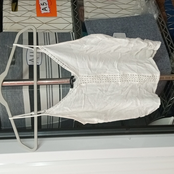 Women's tank size large - Picture 1 of 2